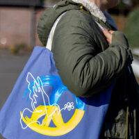 kostenlose Plotterdatei Peace_for_ukraine auf einem Stoffbeutel