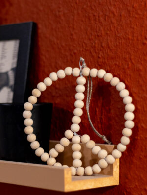 Basteln mit Perlen und Draht – Anleitung Peacezeichen basteln
