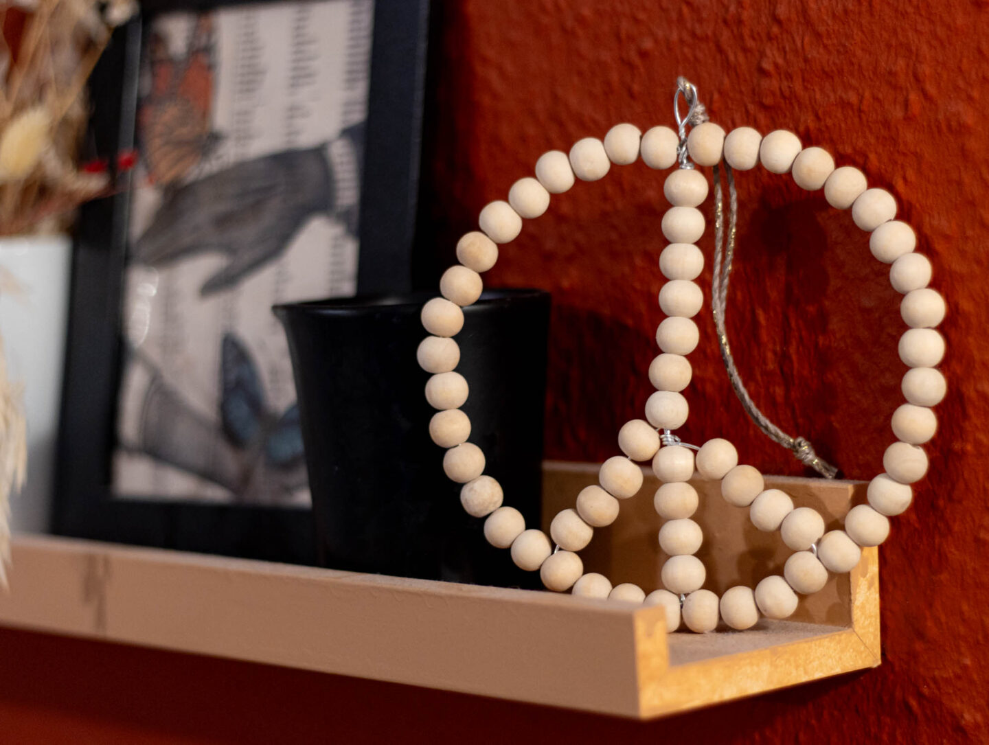 Batseln mit Perlen und Draht – Anleitung Peacezeichen basteln