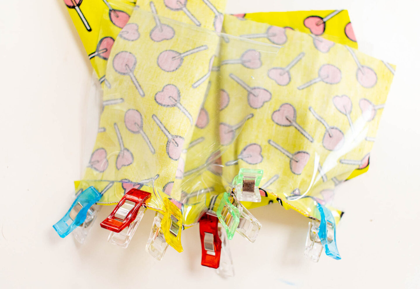 Konkave Nahtzugabe am Beleg gewendet