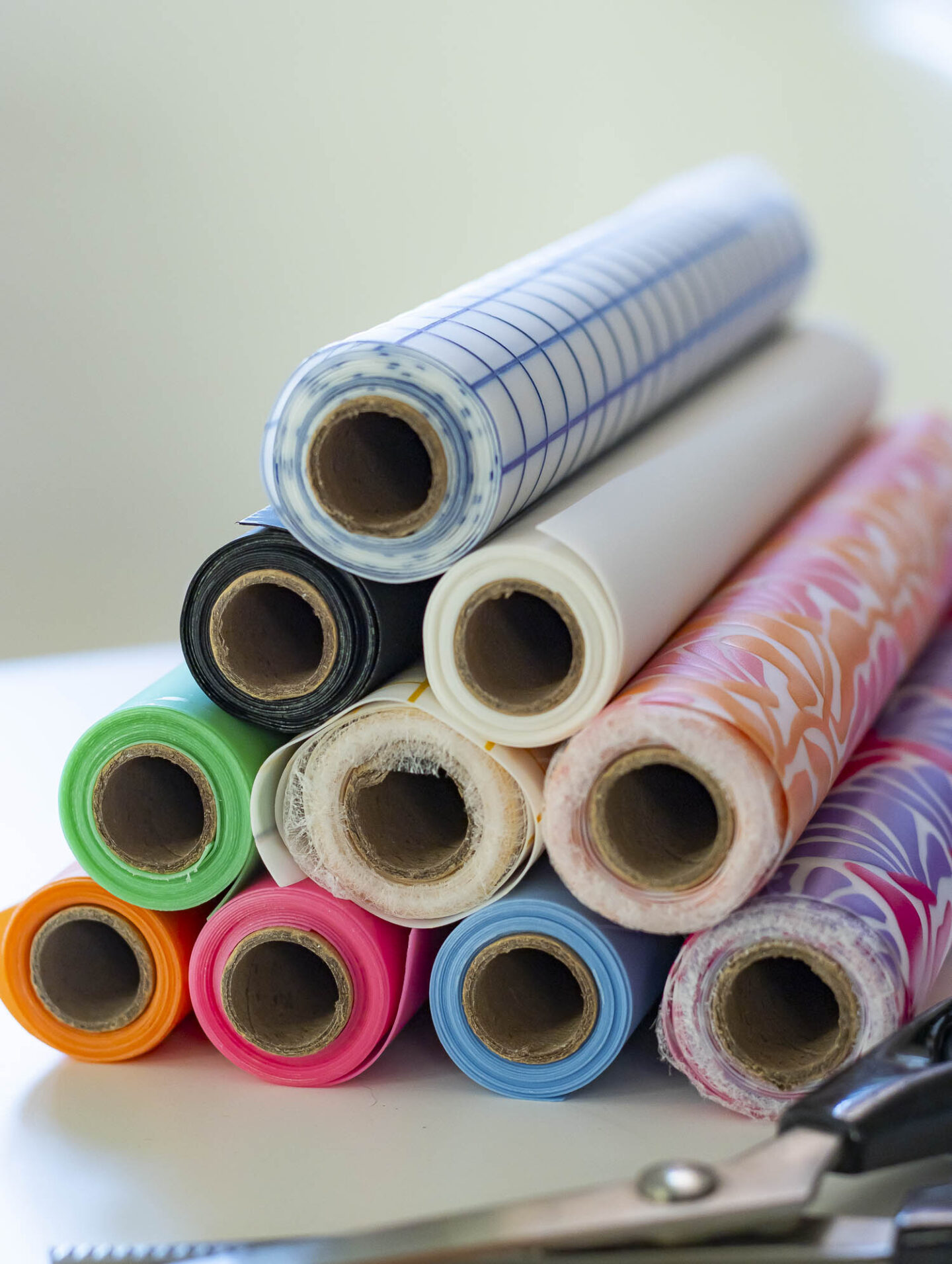 Rollen mit gemustertem und ungemustertem Jelly Vinyl